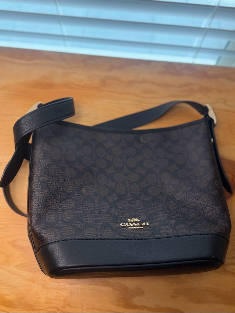 Coach CBH20 Jude Duffle Bag In Signature Canvas - Picture 2 of 15